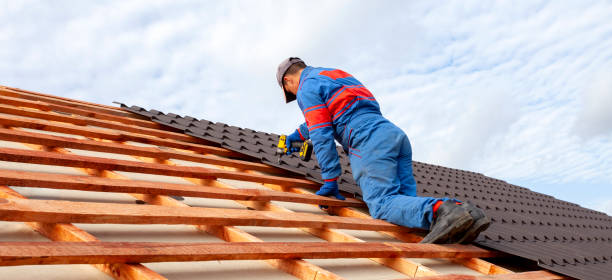 Fast & Reliable Emergency Roof Repairs in Mccullom Lake, IL